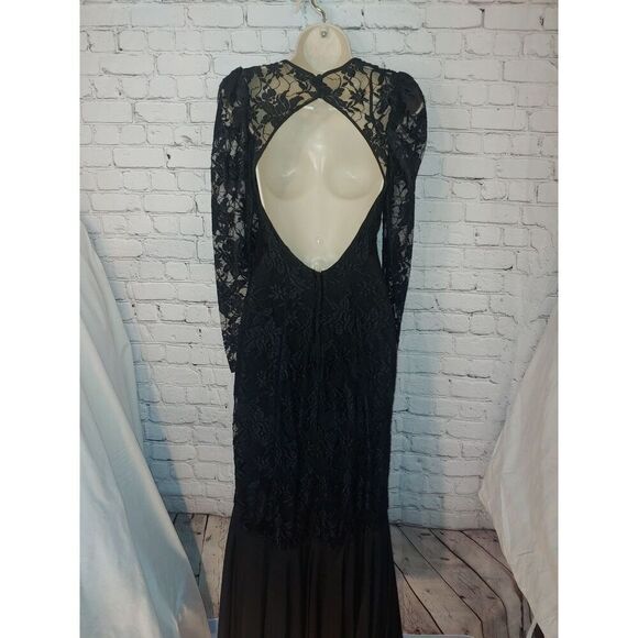 Miss Ashlee VINTAGE Women's Size 8 Black Lace Gown - Picture 12 of 12